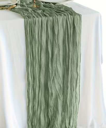 chemin de table vert sauge